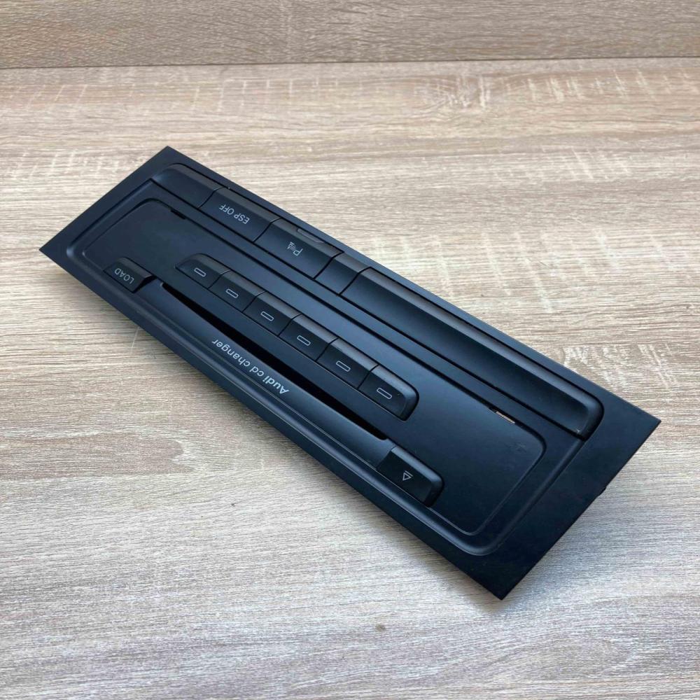 8K2959674A 211 229 000  CD/DVD changer Audi A4 S4 B8 8K
