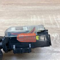 84140 05110 L93  Light switch Toyota Corolla Verso E121