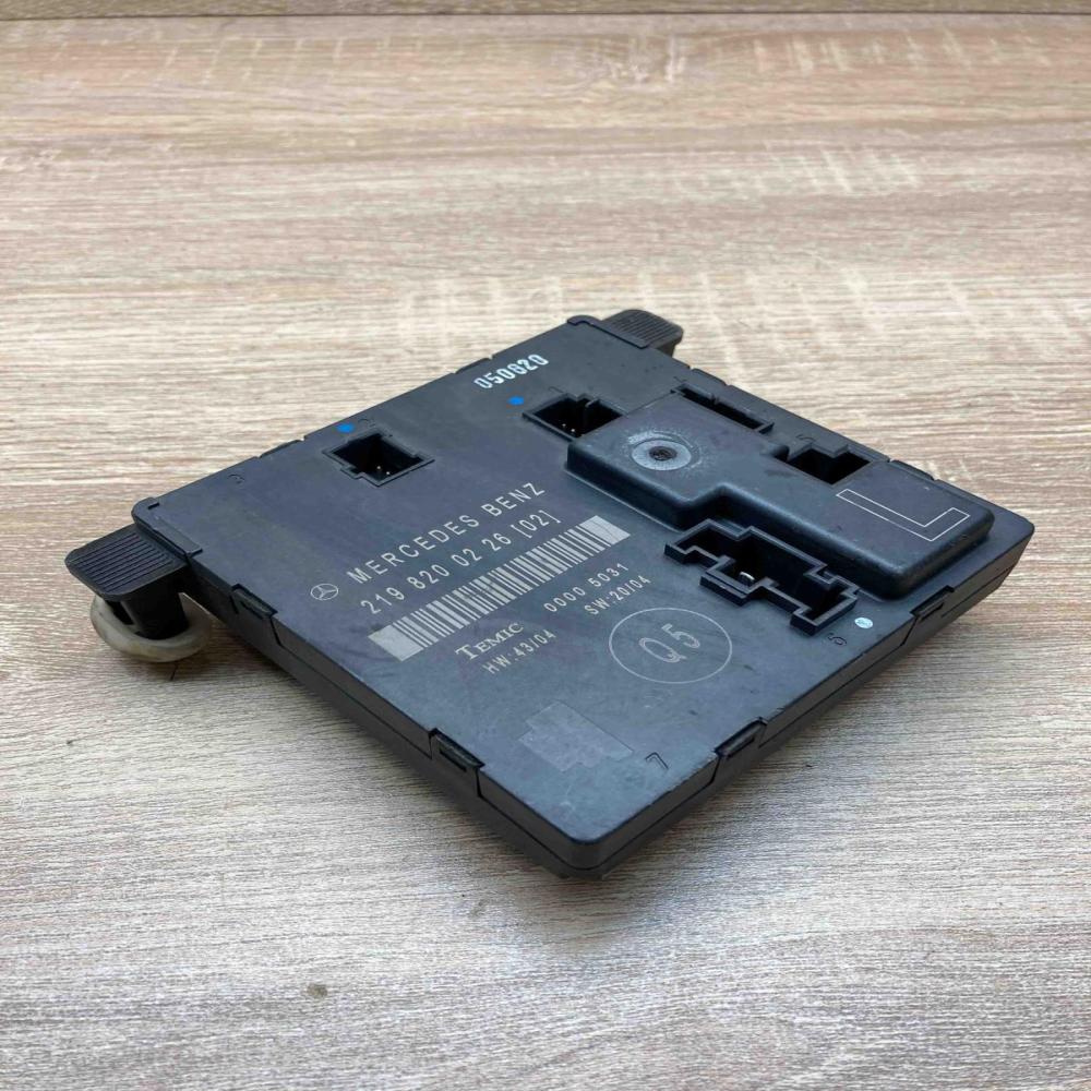 2198200226 00005031  Door control unit/module Mercedes-Benz CLS C219
