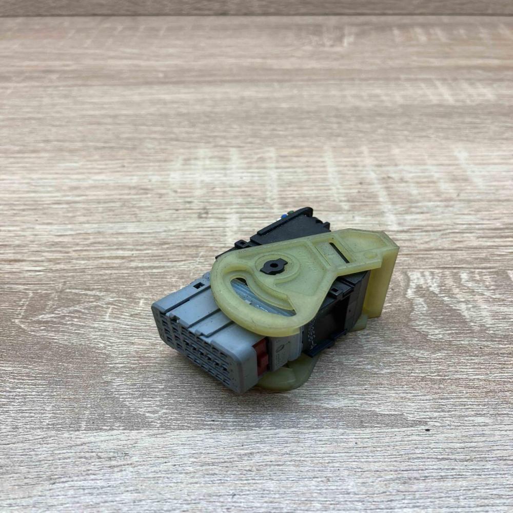 1670066 5 1670066 4  Plug wire Opel Astra F