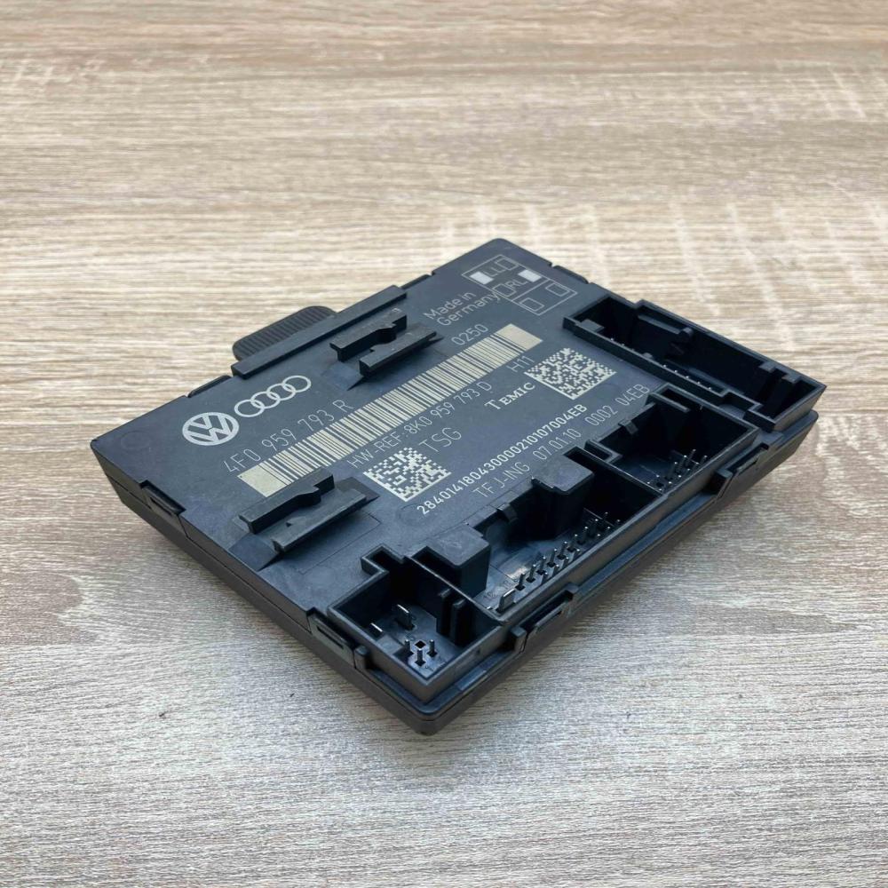 4F0959793R 8K0959793D  Door control unit/module Audi Q7 4L