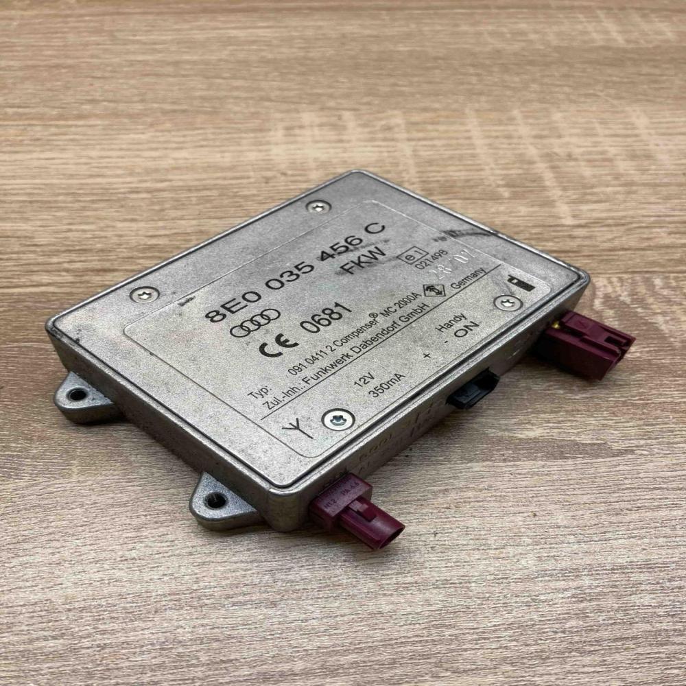 8E0035456C   Aerial antenna amplifier Audi A6 S6 C6 4F
