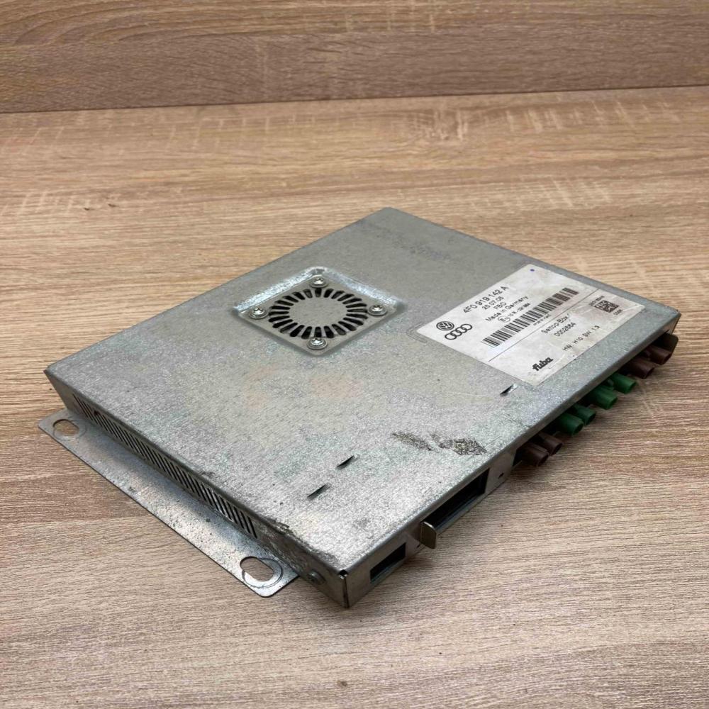 4F0919142A  Receiver Video control module Audi A8 S8 D3 4E