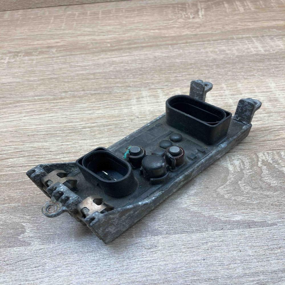4E0820521C 246810 4355  Heater blower motor/fan resistor Audi A8 S8 D3 4E
