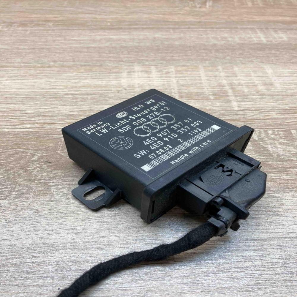 4E0907357 4E0910357 5DF008278 12 Light module LCM Audi A8 S8 D3 4E