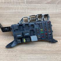 4S7T 14A073 AA 1S7T 14A301 CC  Fuse module Ford Mondeo Mk III