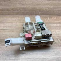 82730 02140 A 0210 8B27  Fuse module Toyota Auris 150