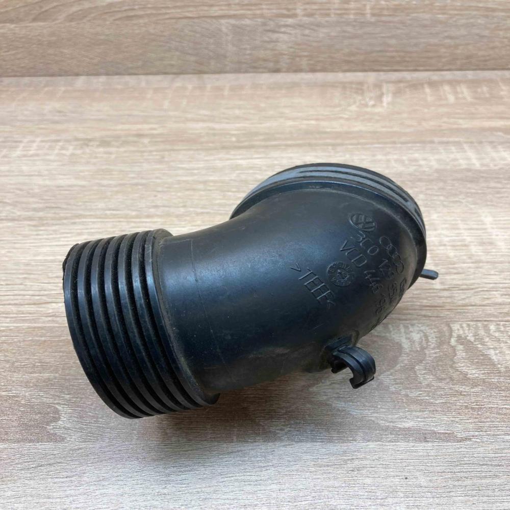 3C0129654   Air intake hose/pipe Volkswagen PASSAT B6