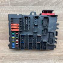 13189921 519064505 ER Fuse module Opel Vectra C