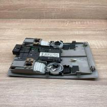 4E0947111AA   Front seat light Audi A8 S8 D3 4E
