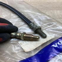 677712 4306006  Brake line pipe/hose Volvo 140