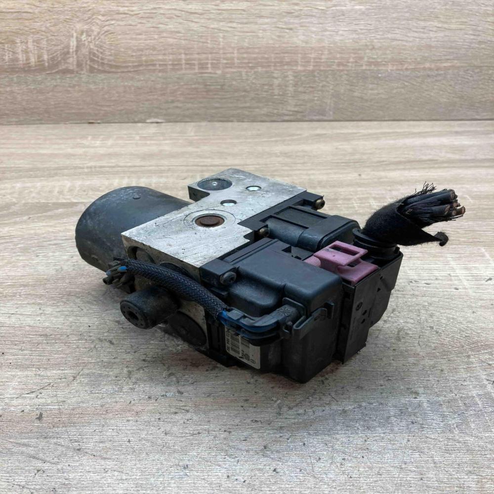 0273004362 90581417 0265216651 ABS Pump Opel Zafira A