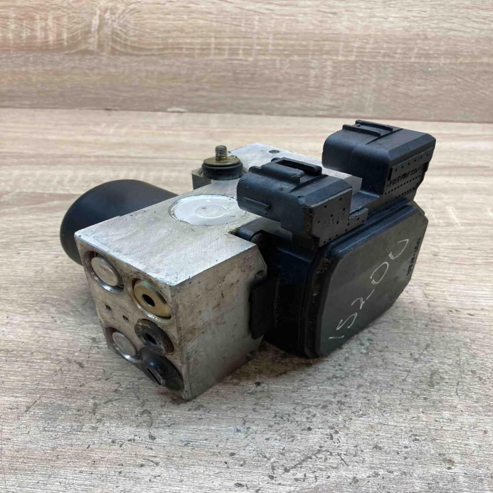 44540 53010 133200 5040 01B51169 ABS Pump Lexus IS 200-300