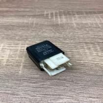 90987 04002 056700 6780  Other relay Toyota Avensis Verso