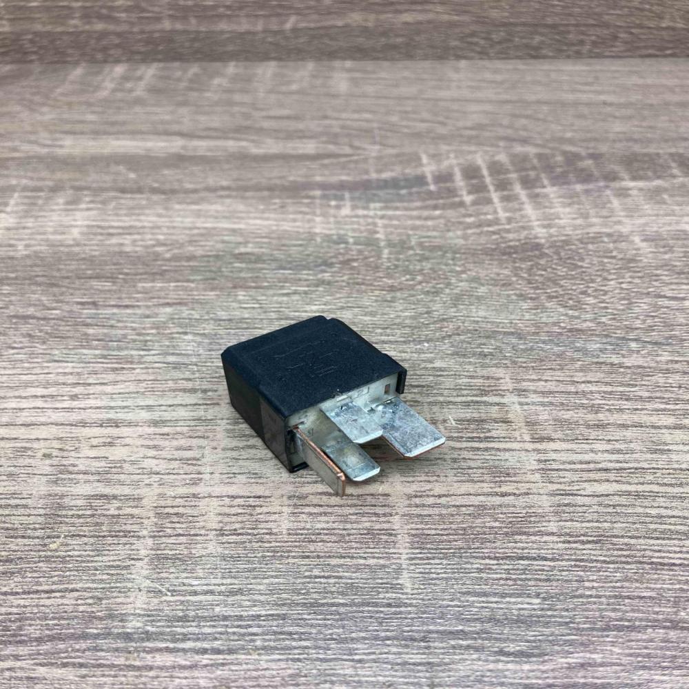 9441158   Other relay Volvo S80