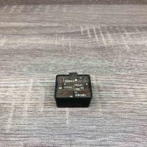 443919469 5KG004079 01  Other relay Audi 80 90 B3