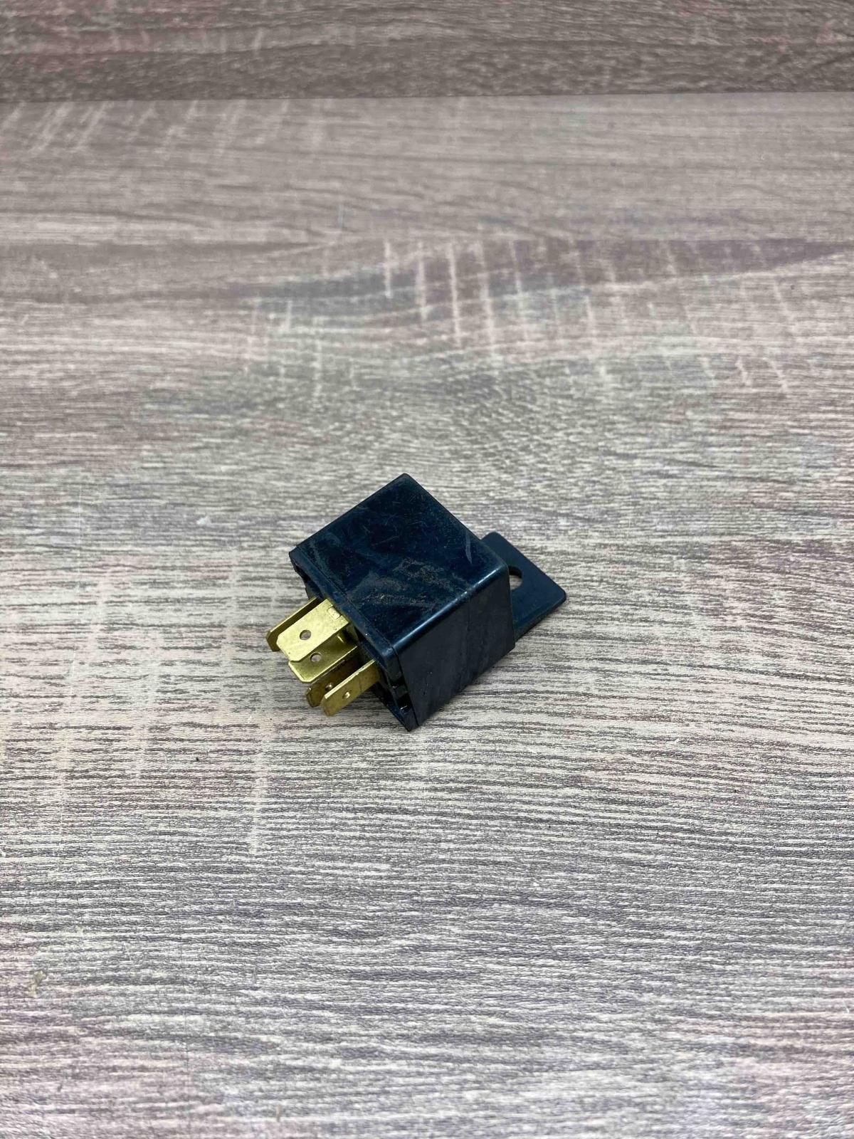 792 1C C1 12VDC 12V Other relay KIA Carnival