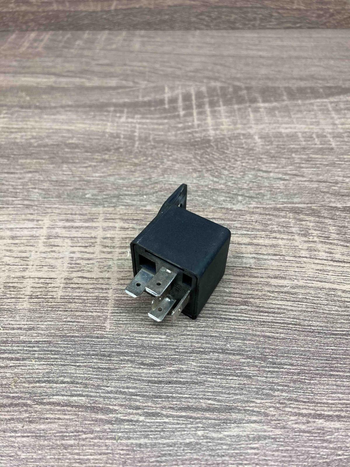 LD 12P 12VDC 30A14VDC Other relay Renault Laguna II