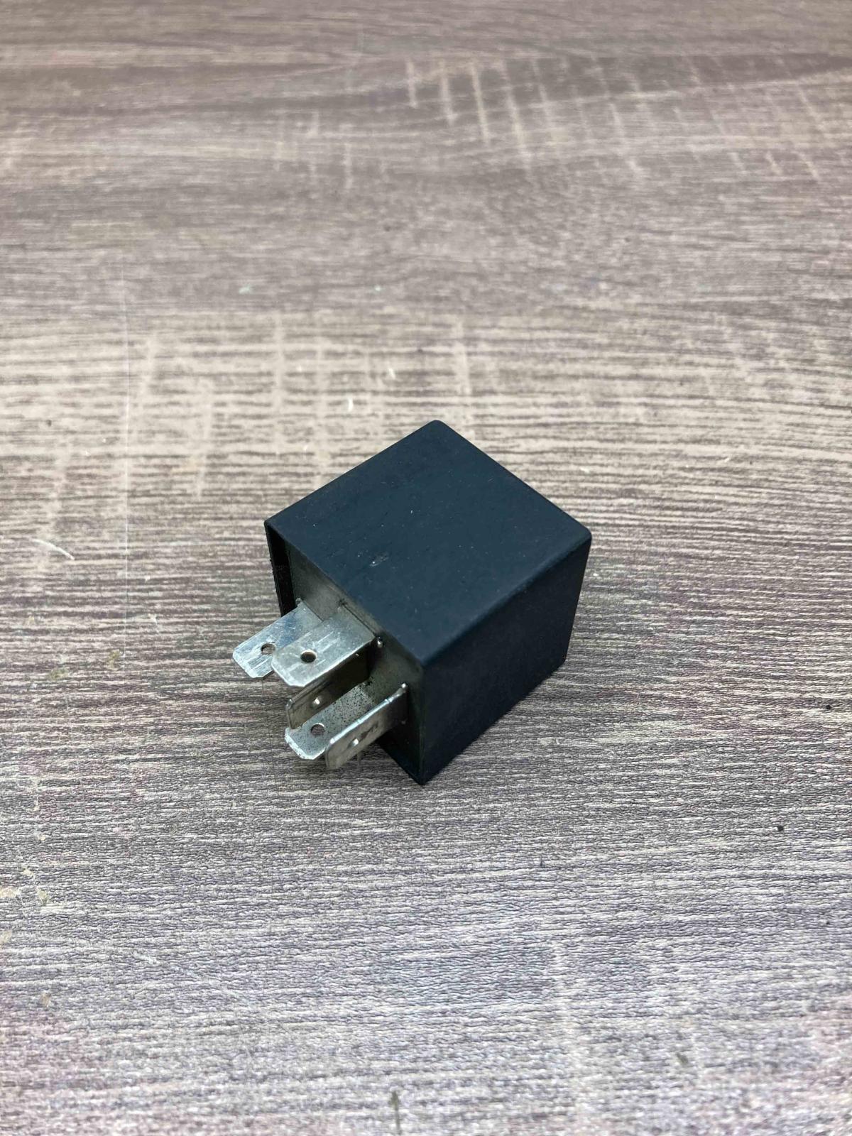 9637314780   Other relay Citroen C5