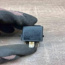 1388364 V23134 N59 X109  Other relay BMW 5 E34