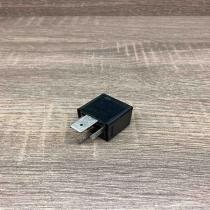 V23134 J52 X346 9441158  Other relay Volvo S80