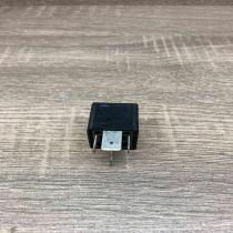 V23134 J52 X346 9441158  Other relay Volvo S80