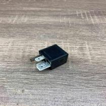 V23134 J52 X346 9441158  Other relay Volvo S80