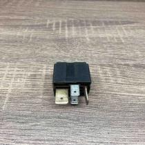 13132367 692 30 12V Other relay Opel Meriva A
