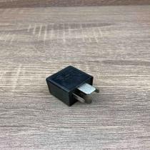 93BG 14N089 C1B V23136 J4 X31  Other relay Ford Mondeo MK II