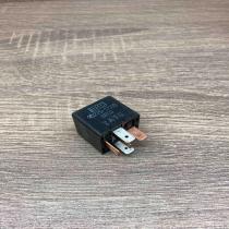 95225 17000 DECO  Other relay KIA Sorento