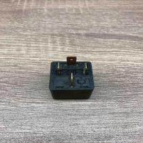 95224 38050 12V 30A Used Other relay Hyundai Santa Fe
