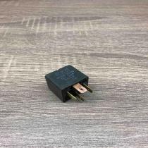 95224 38050 12V 30A Used Other relay Hyundai Santa Fe