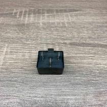 2S7T 14B192 AA V23136 B1 X66  Other relay Ford Mondeo MK II