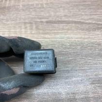 V23134 B52 X240 MB953381  Other relay Mitsubishi Carisma