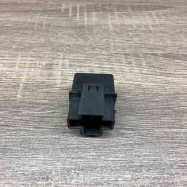 V23134 B52 X379 C210  Other relay Mazda 626