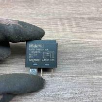F57B 14B192 AA A1001 X16  Other relay Ford Focus