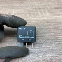 A1001 X62 B215  Other relay Mazda 2