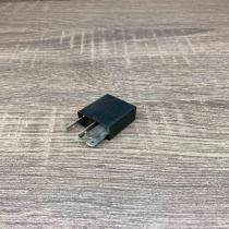 90229206   Other relay Saab 9000 CD