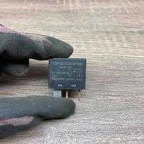 9441161 A4001 X40  Other relay Volvo S60