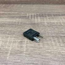 MB953382 A1001 X7 099 Other relay Volvo S40, V40