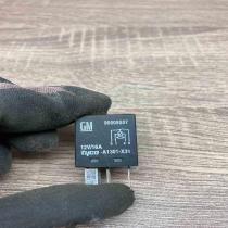 90508807 A1301 X31  Other relay Opel Astra G