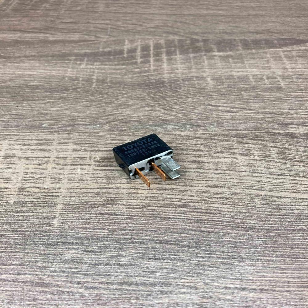 90987 02020 156700 1930  Other relay Toyota Mirai