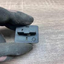 7700807754   Other relay Renault Safrane