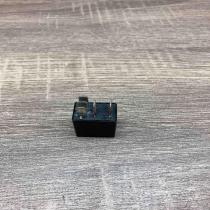 90414477 V23074 A1601 X59 071151A Other relay Opel Vectra C
