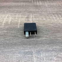 4608650 95425 0886  Other relay Volkswagen Golf IV