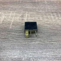90229206   Other relay Saab 9000 CD