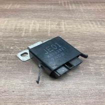 K8T33871 JE01 7402 Other relay Mazda 626