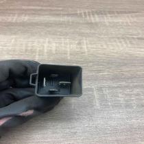 93AG 14N089 F1B V23136 J4 X34  Other relay Ford Ka