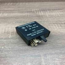 1384825 05992500  Other relay BMW 5 E34