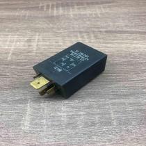 51216001 90276101  Other relay Opel Corsa B